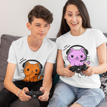 Load image into Gallery viewer, Kitten Playing Video Game