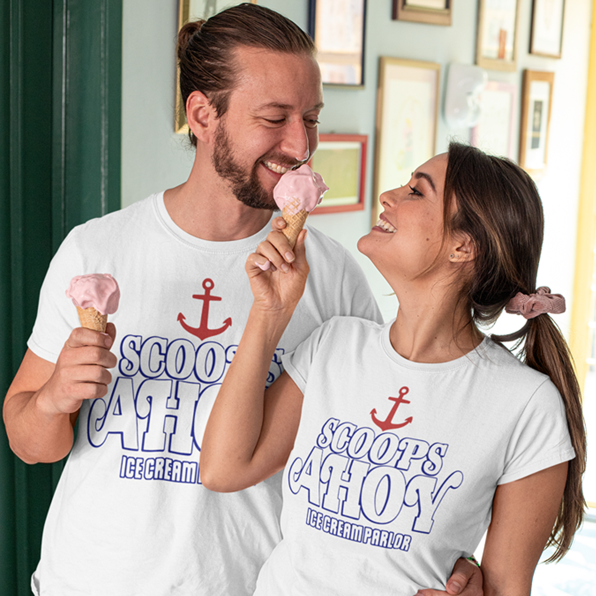 Lion Brand Stranger Things Scoops Ahoy Collar Ice Cream Parlor